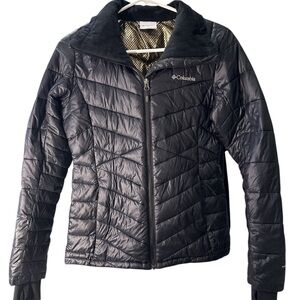 Columbia Joy Peak 2 Omni Heat Black Ski & Snow Jacket Size XS, pre-Owned EUC